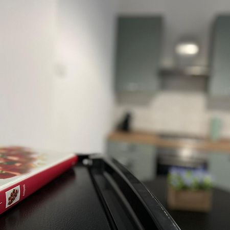 Goodbye Moon Apartment 布林迪西 外观 照片