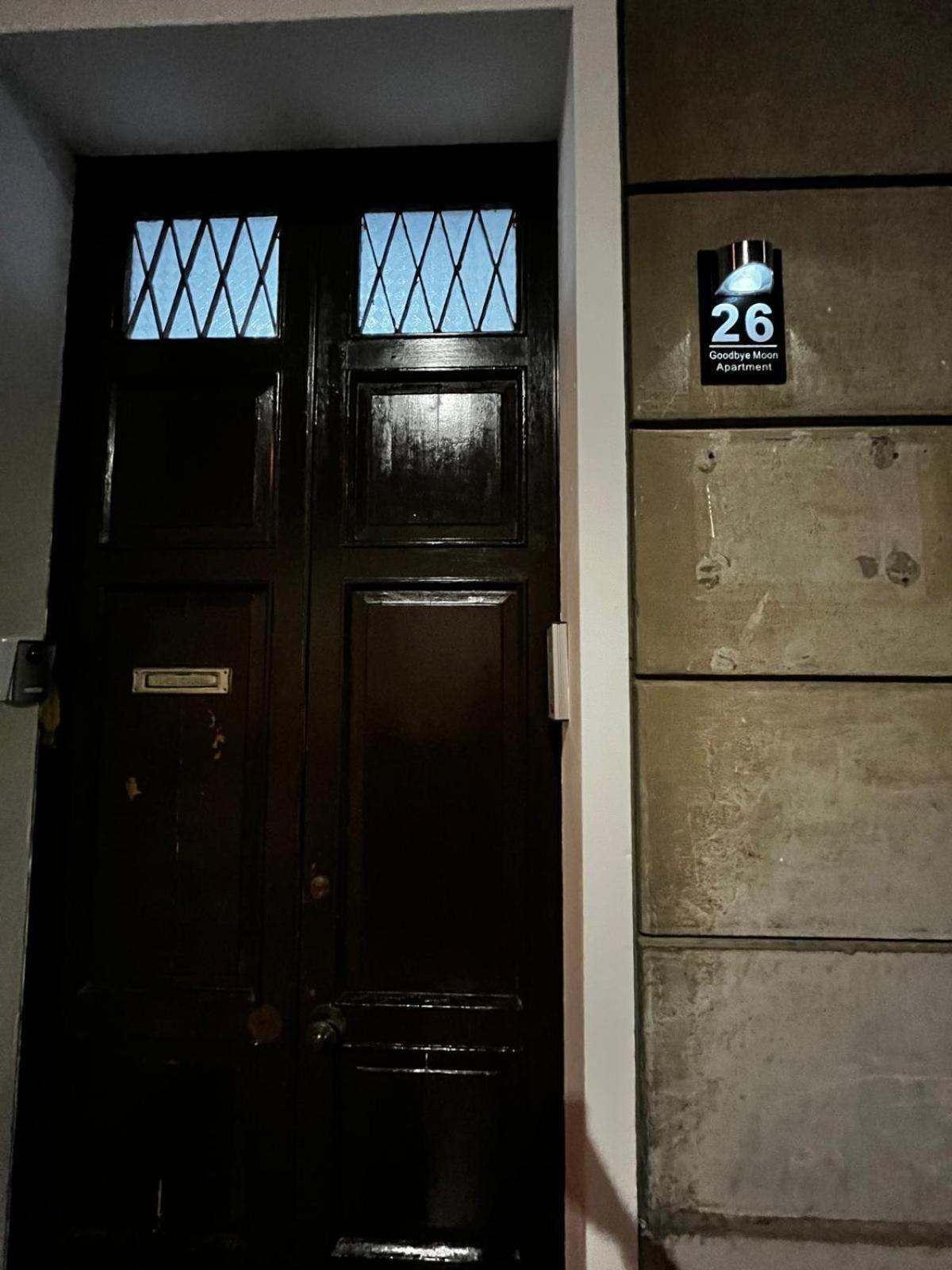 Goodbye Moon Apartment 布林迪西 外观 照片